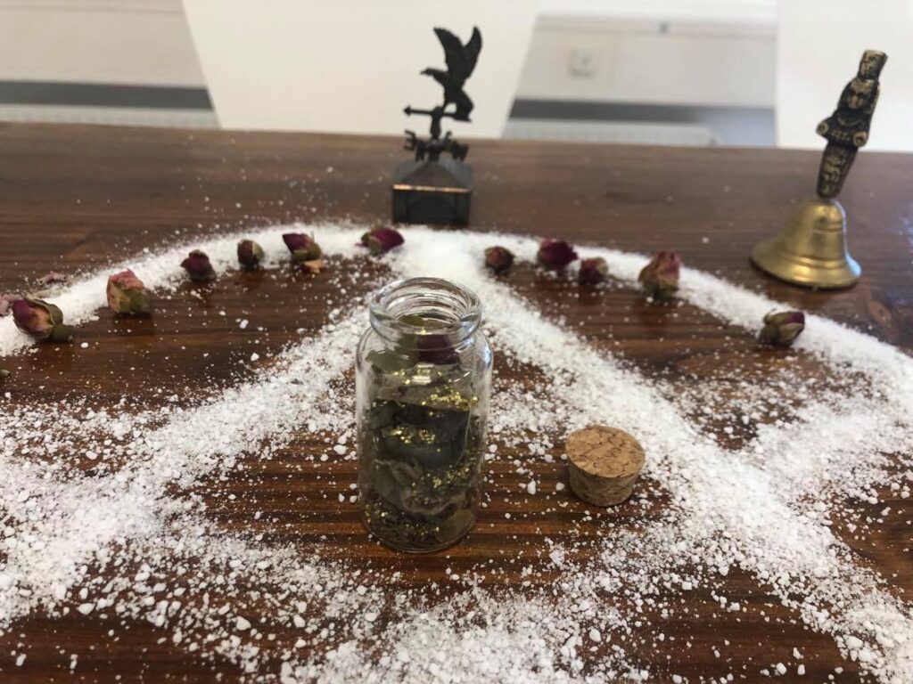 Hoodoo, Hekseri og Spell